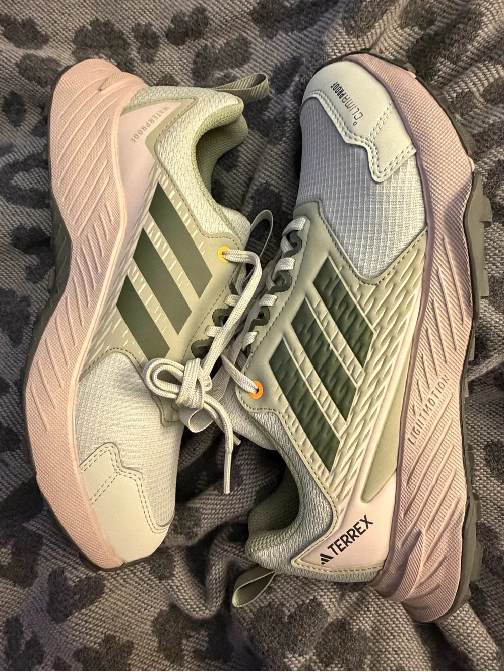 adidas unworn nwot